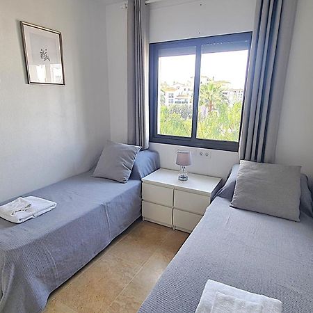 Lovely 2-Bed Apartment In Marina De La Duquesa Castillo de Sabinillas Luaran gambar