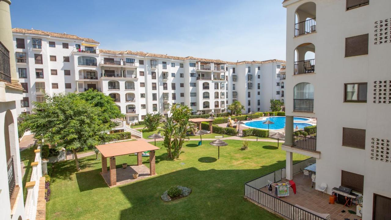 Lovely 2-Bed Apartment In Marina De La Duquesa Castillo de Sabinillas Luaran gambar