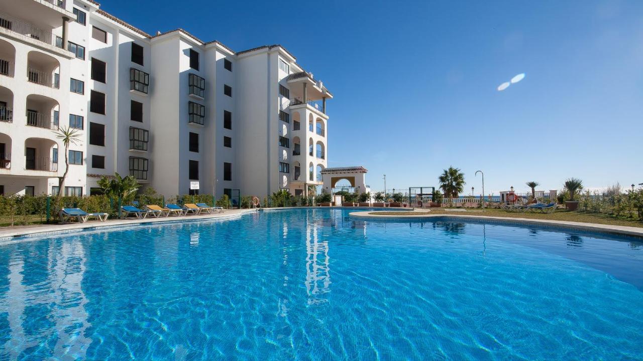 Lovely 2-Bed Apartment In Marina De La Duquesa Castillo de Sabinillas Luaran gambar