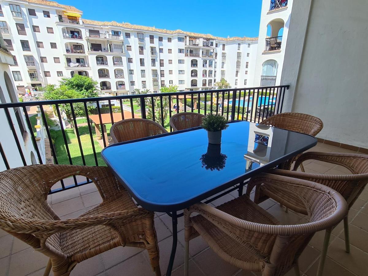Lovely 2-Bed Apartment In Marina De La Duquesa Castillo de Sabinillas Luaran gambar