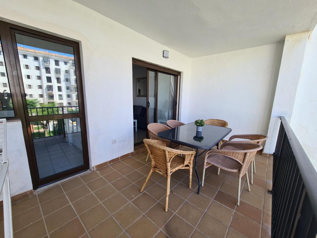 Lovely 2-Bed Apartment In Marina De La Duquesa Castillo de Sabinillas Luaran gambar