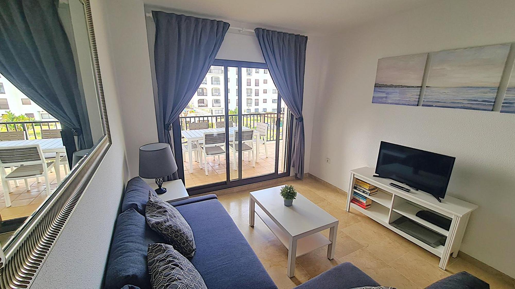 Lovely 2-Bed Apartment In Marina De La Duquesa Castillo de Sabinillas Luaran gambar